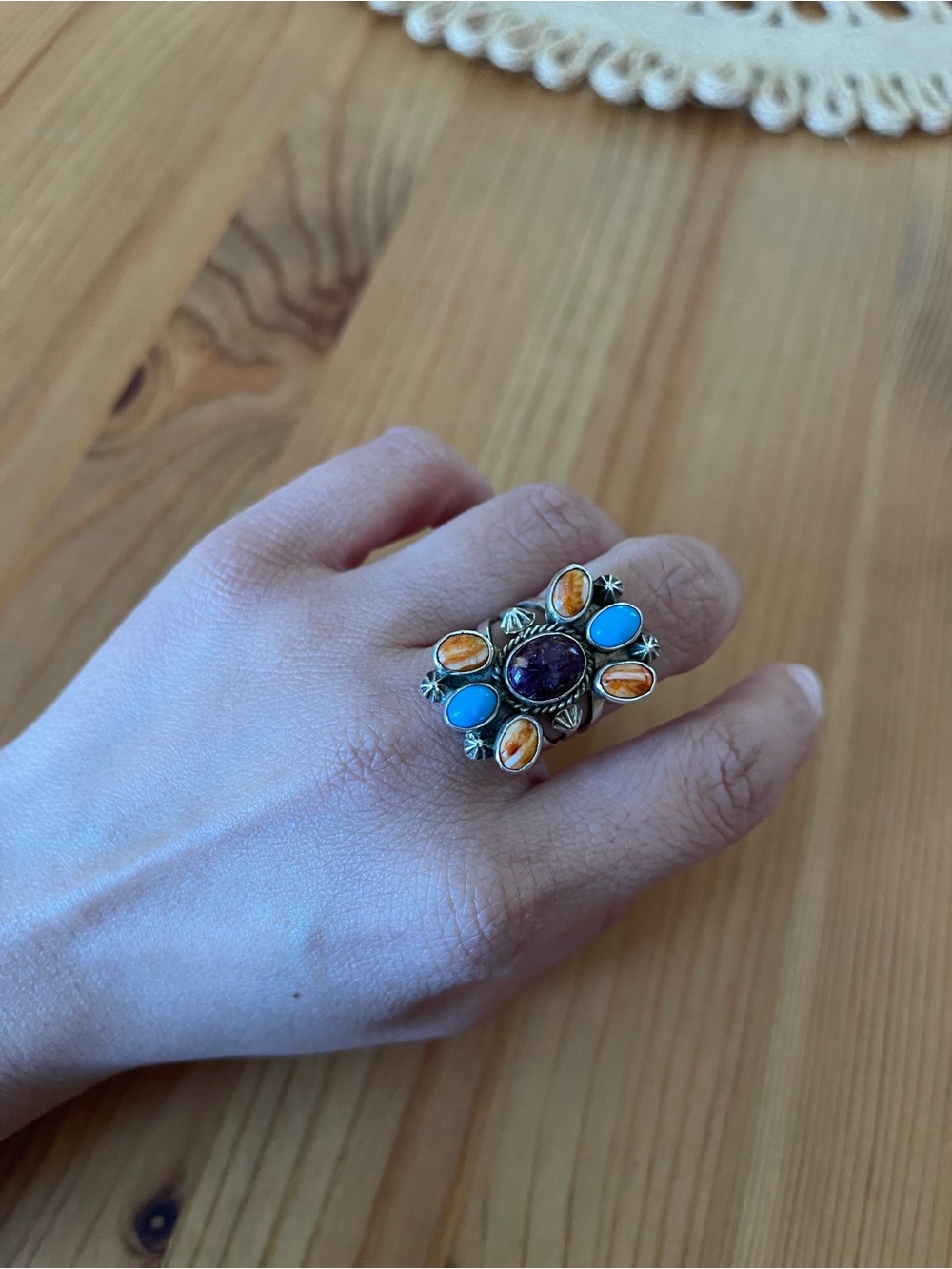 Native Made Running Bear 925 Sterling Ring with Turquoise and Spiny Oyster - Picture 2 of 5